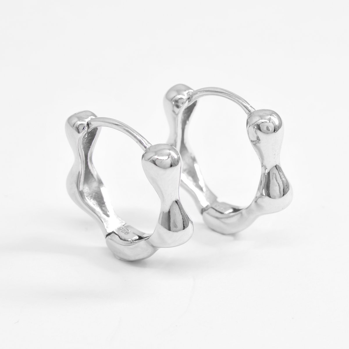 Argola Waves Prata 925
