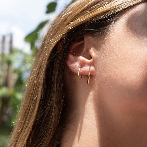 Argolinha Minimal Grande Ouro 18K