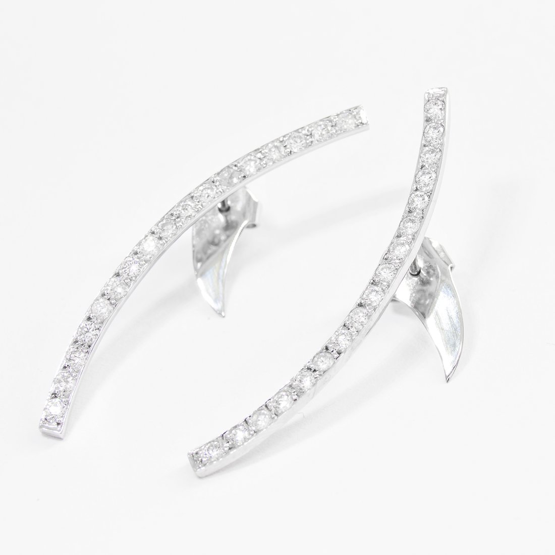 Brinco Earcuff Canoa Diamantes Extras 