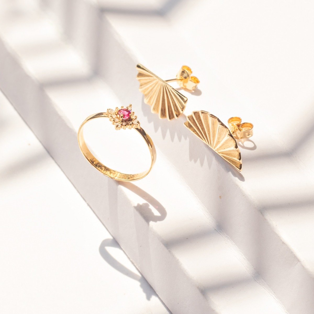 Brinco Leque Ouro 18k