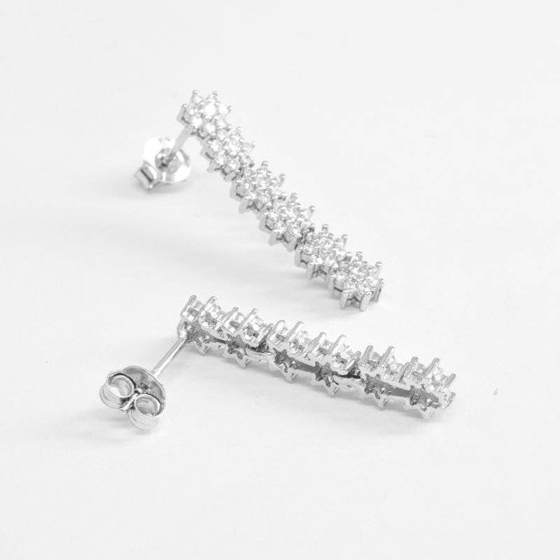 Brinco Long Florzinhas Stones