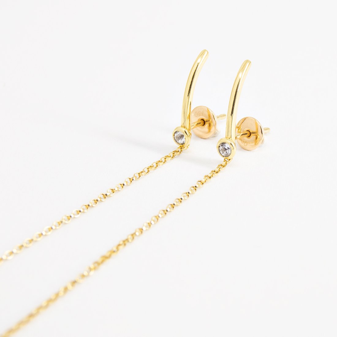 Brinco Minimal Diamantes