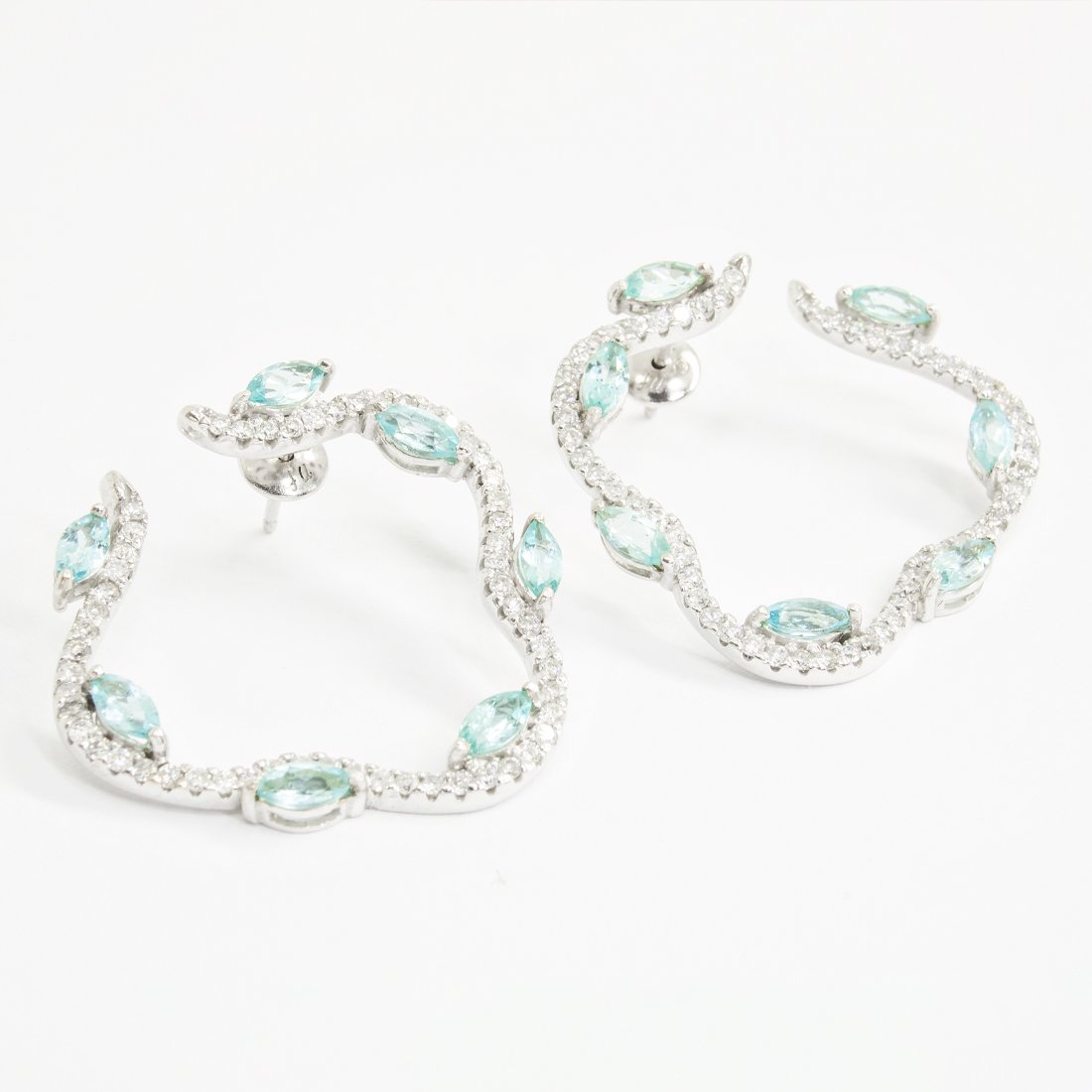Brinco Orgânico Apatitas e Diamantes