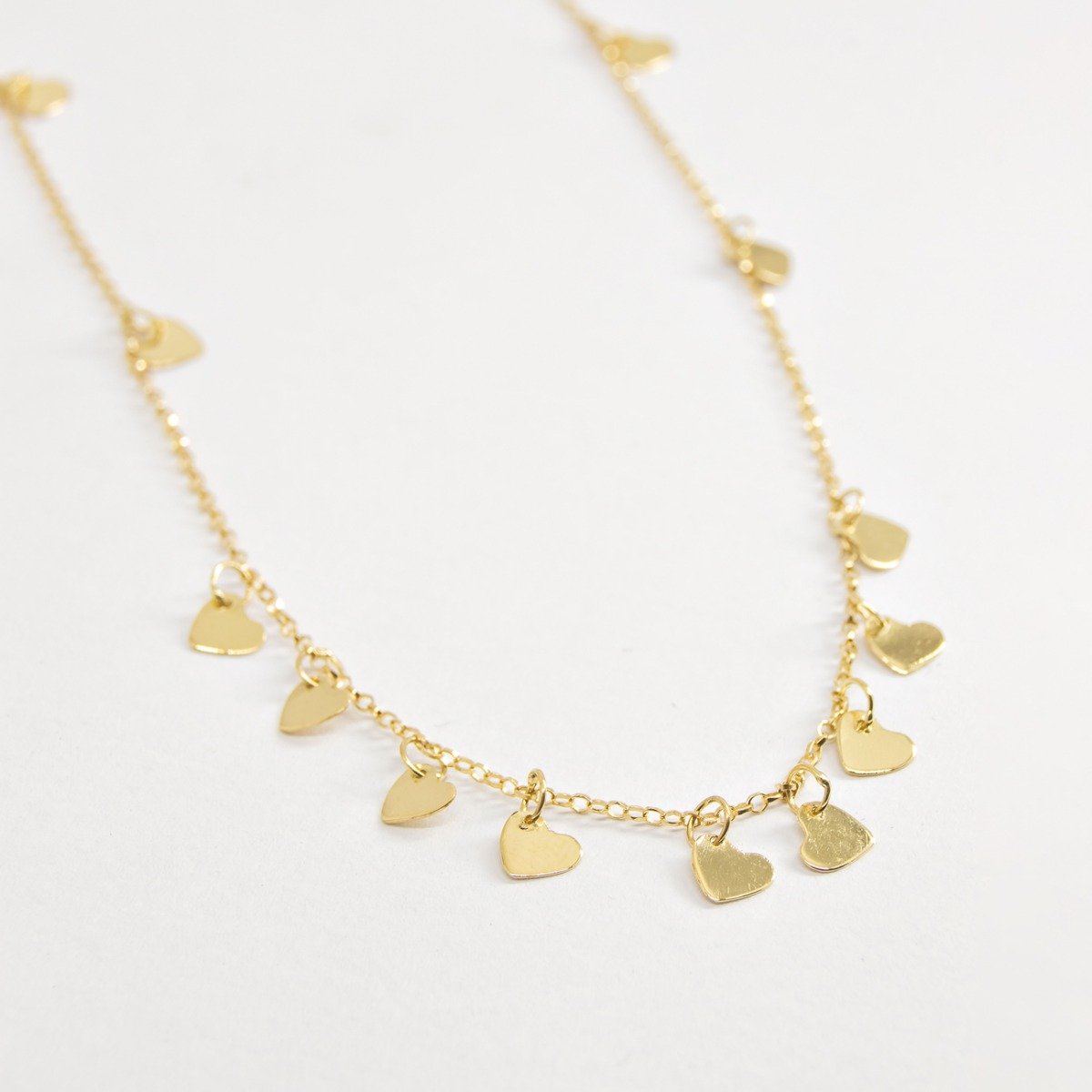 Choker Corações Chapinhas Ouro Liso