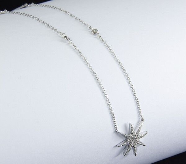 Choker Estrela Diamantes e Pastilhas