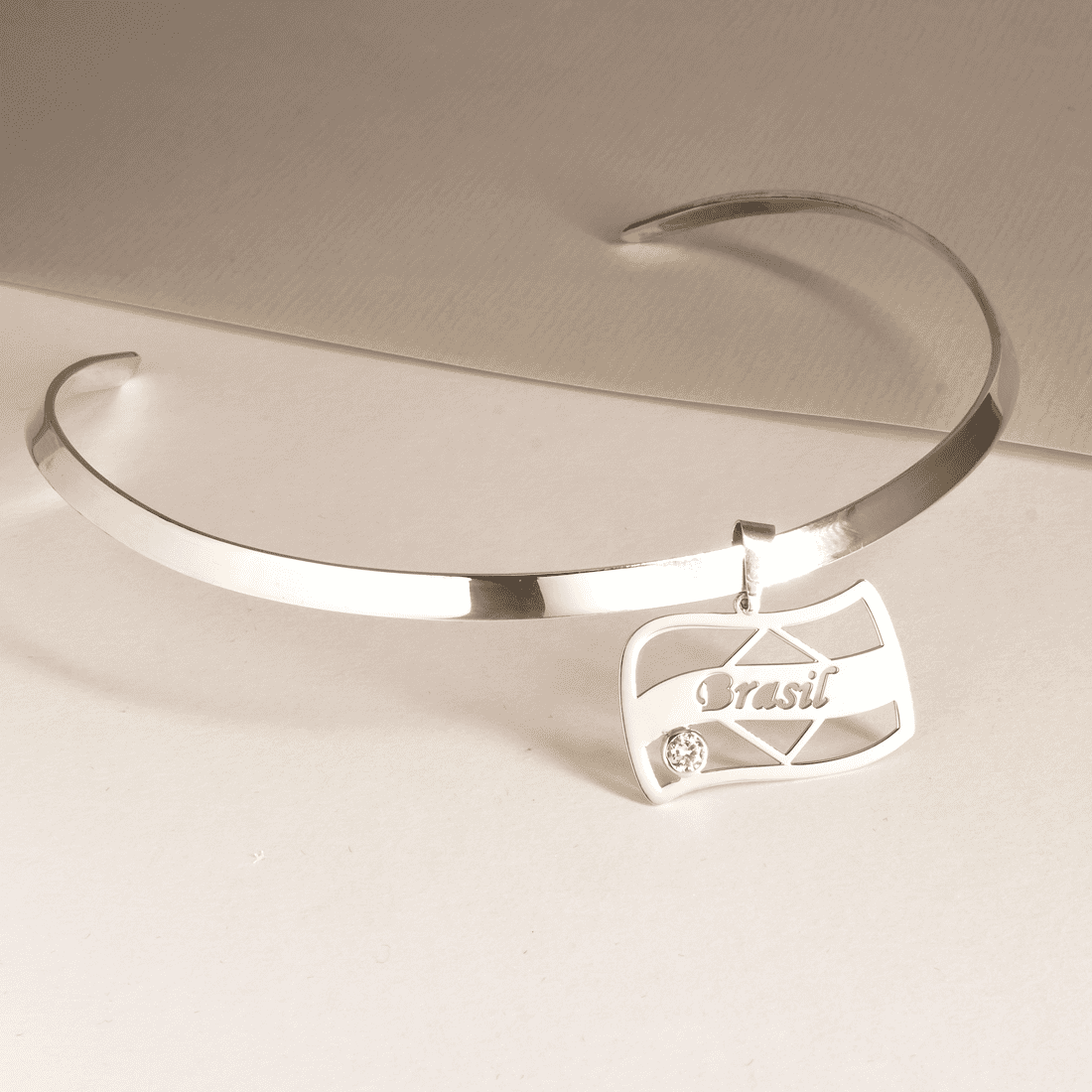 Choker Rígida Bandeira do Brasil Zirconia