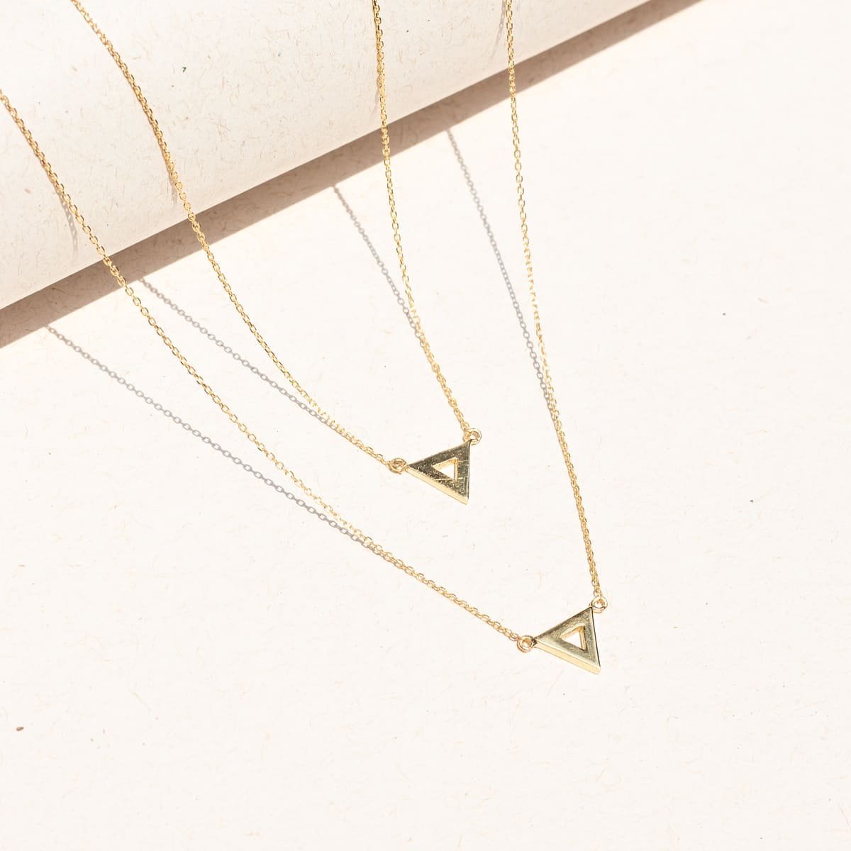 Choker Triângulo Ouro