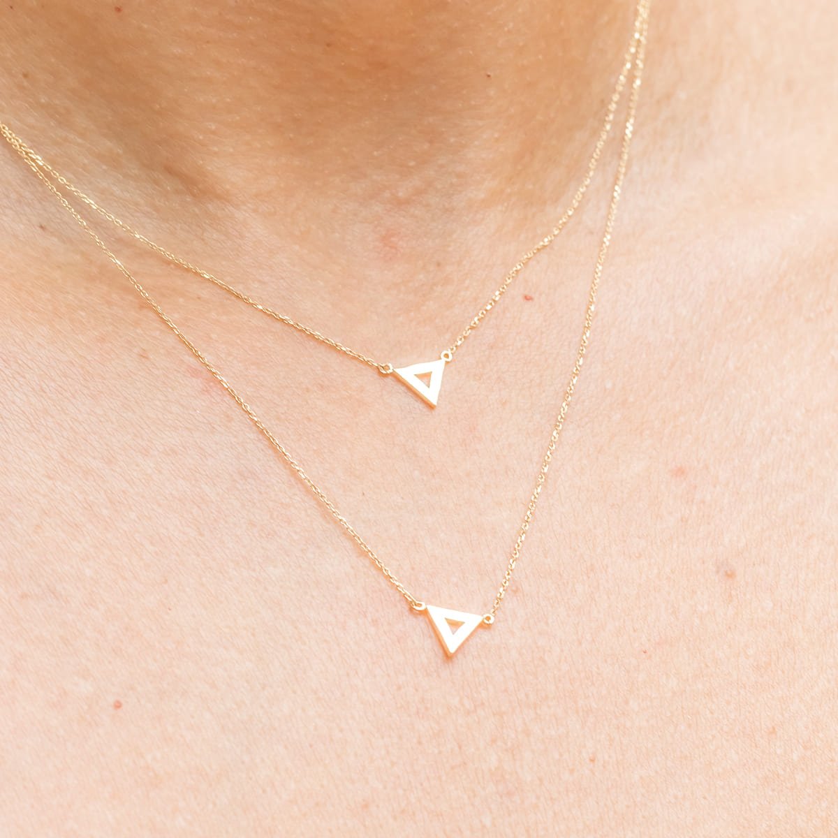 Choker Triângulo Ouro
