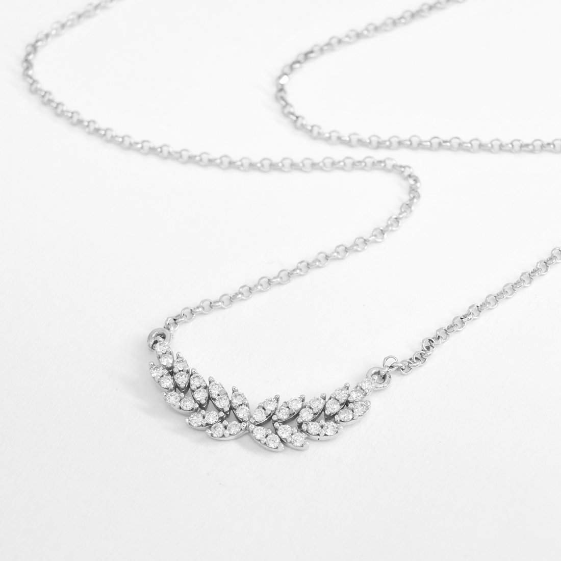 Colar Angel Navetes Diamantes Ouro 18k