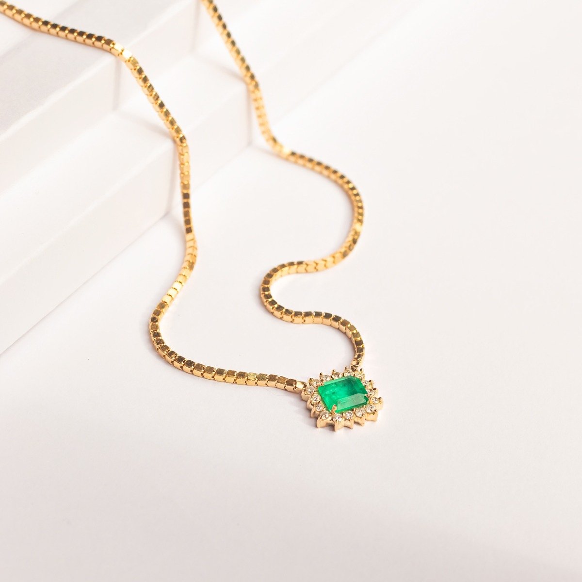 Colar Block Princess Esmeralda e Diamantes