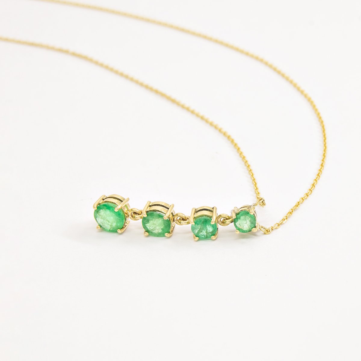 Colar Bucle Esmeraldas Ouro 18k