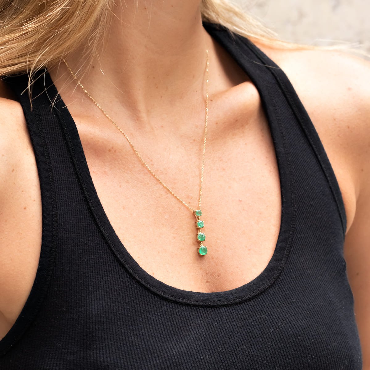 Colar Bucle Esmeraldas Ouro 18k