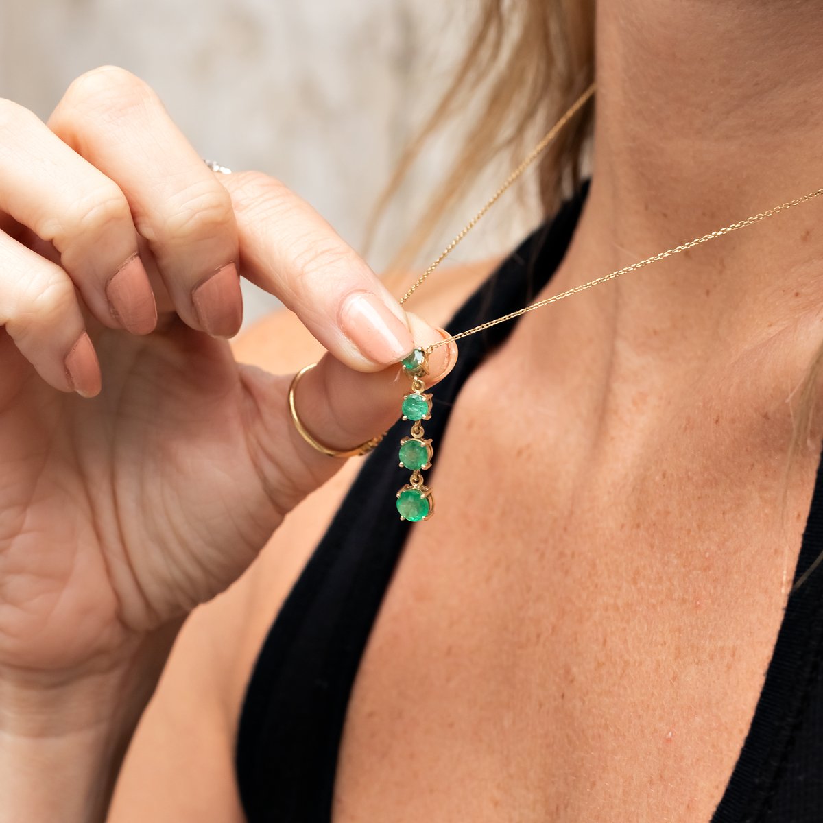 Colar Bucle Esmeraldas Ouro 18k