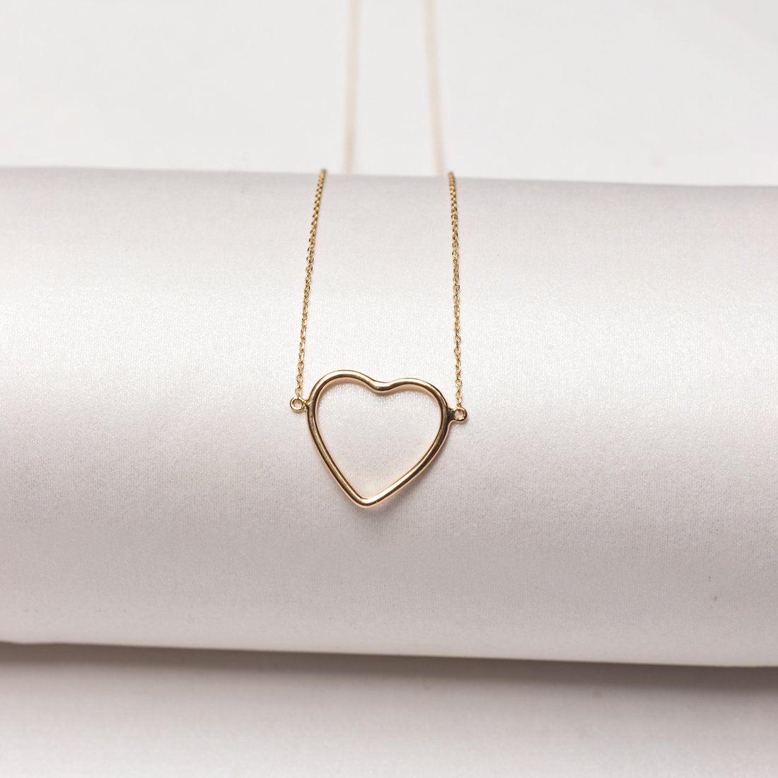 Colar Choker Coração Ouro