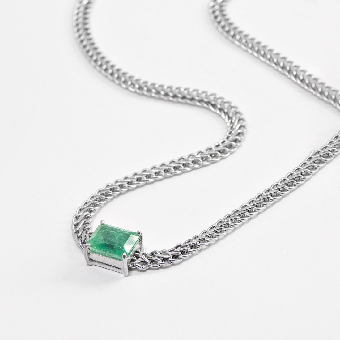 Colar Choker Escama de Peixe Esmeralda