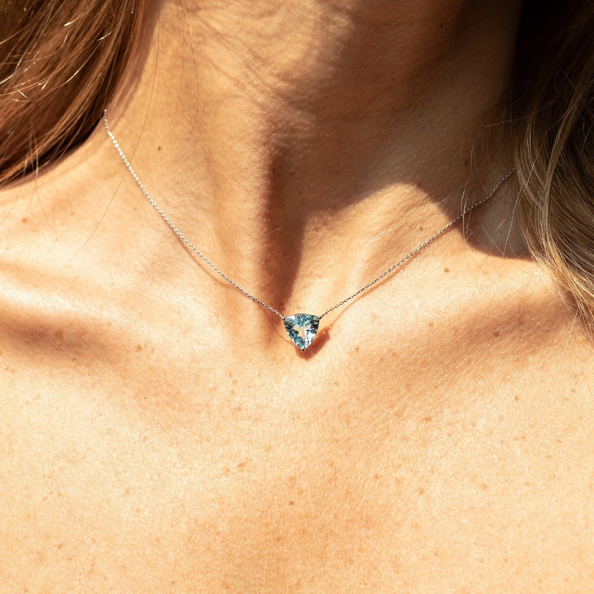 Colar Choker Trilhon Topázio Sky Extra 