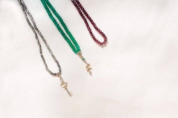 Colar Comprido Pirita Pingente Chave Diamante