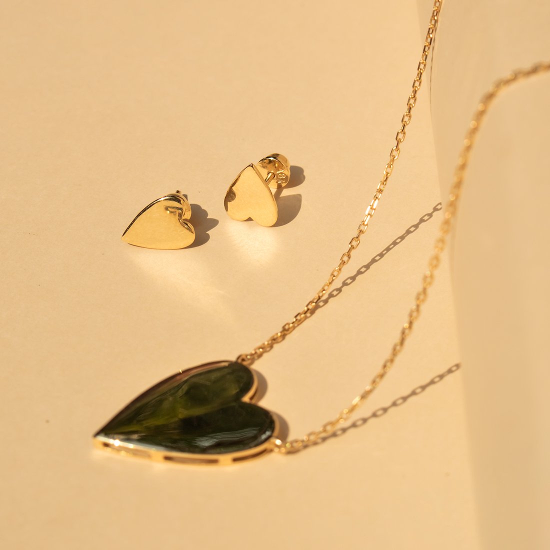 Colar Coração Longo Ouro Liso
