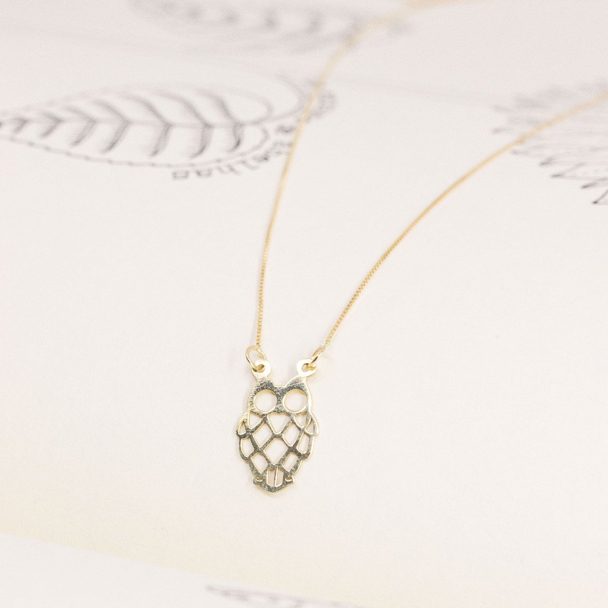 Colar Corujinha em Ouro Liso