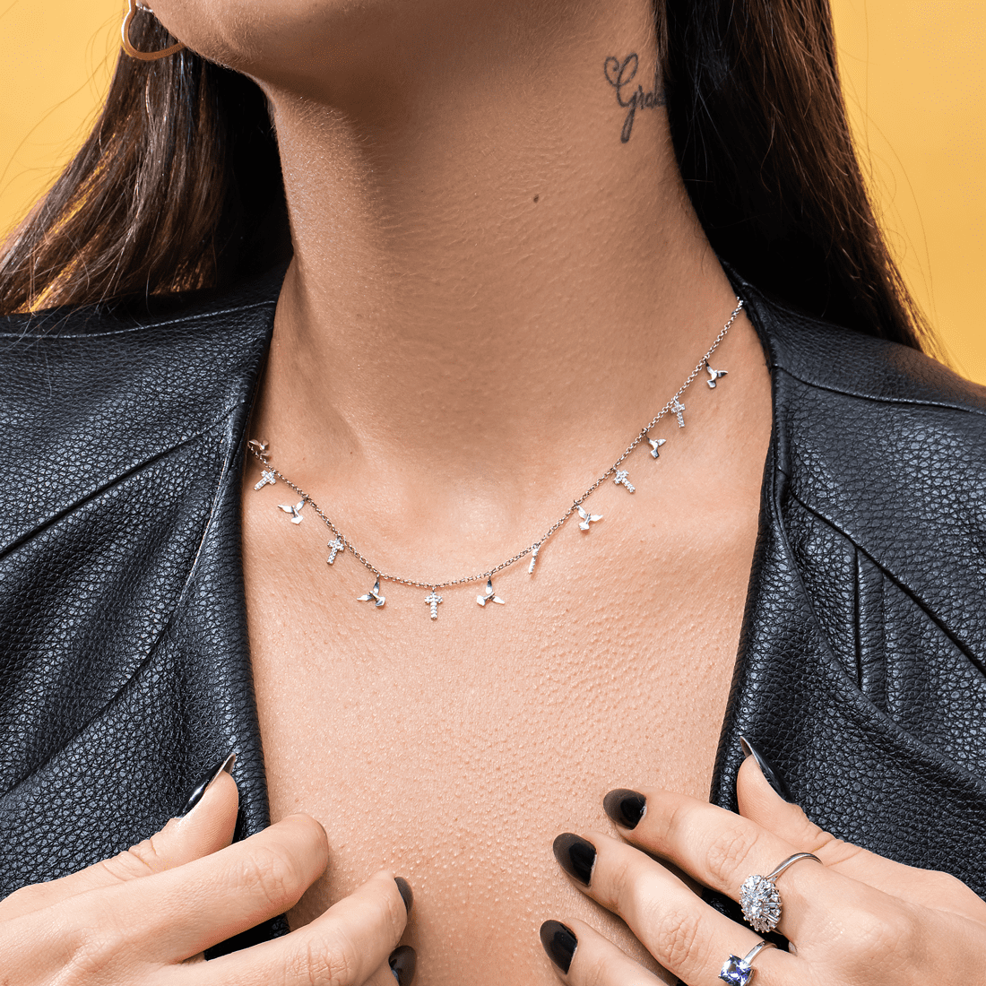Colar Cruz Diamantes e Espírito Santo