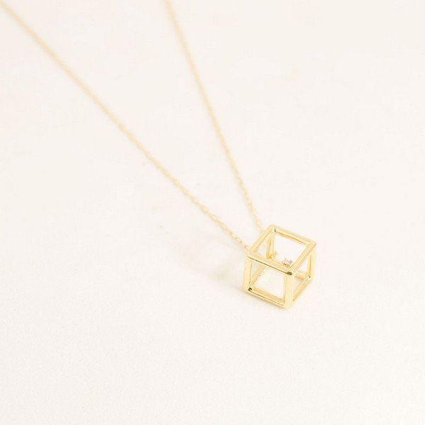 Colar Cubo Diamante