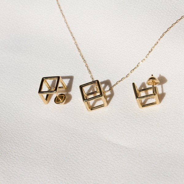 Colar Cubo Diamante