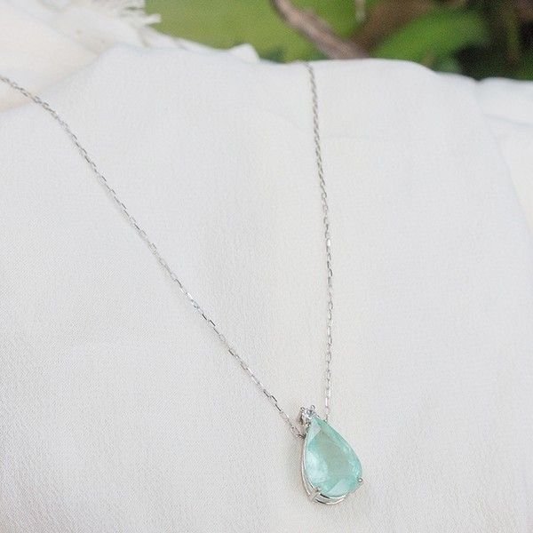 Colar Gota Esmeralda Colombiana e Diamante 10 pts 