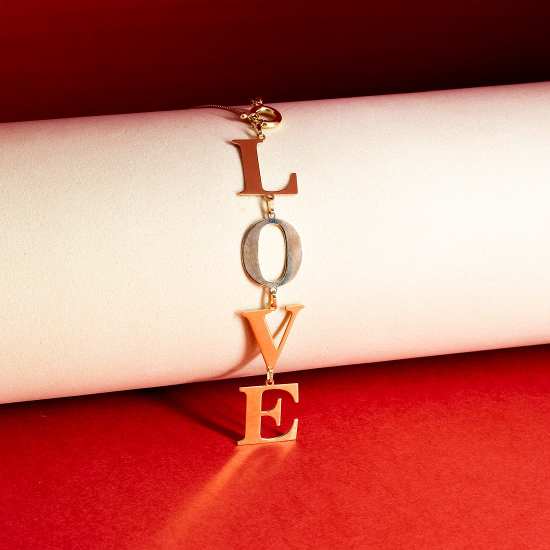 Colar Gravata Love 