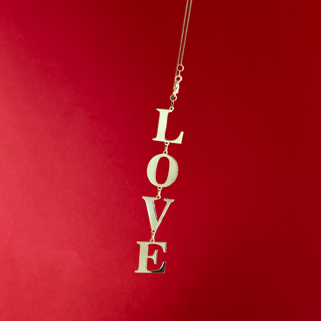 Colar Gravata Love 
