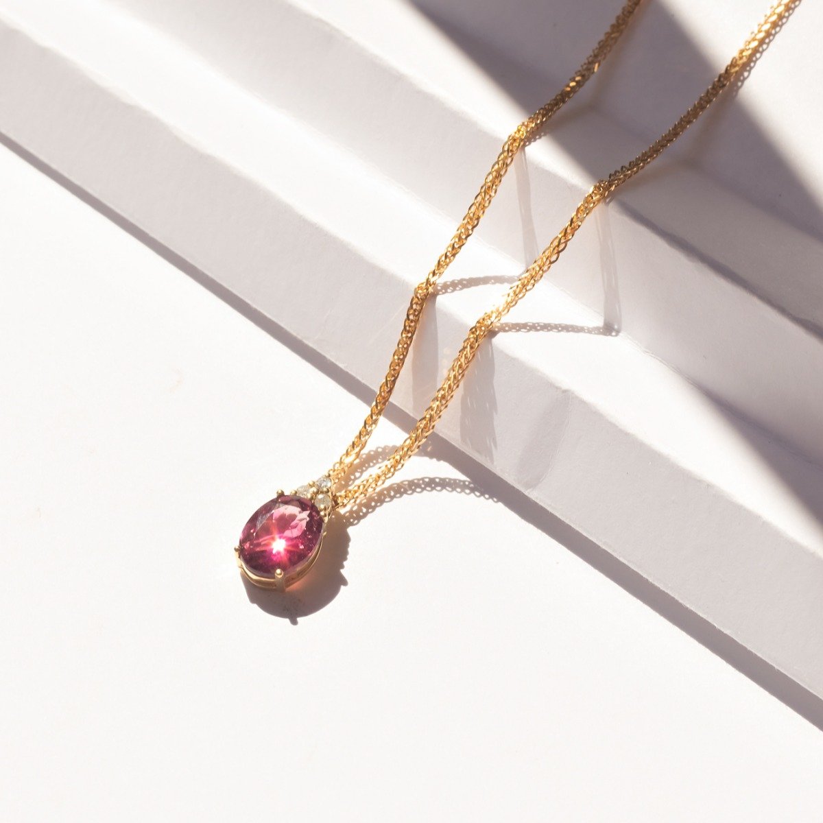 Colar Grumet Turmalina Rosa Extra e Diamantes Ouro 18k