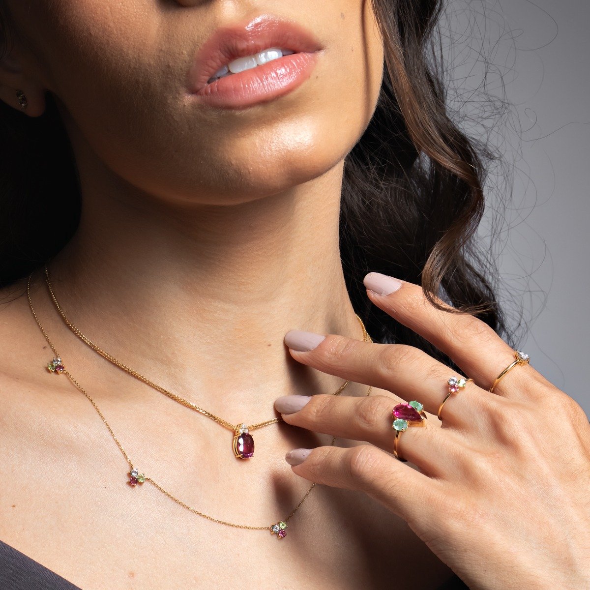 Colar Grumet Turmalina Rosa Extra e Diamantes Ouro 18k