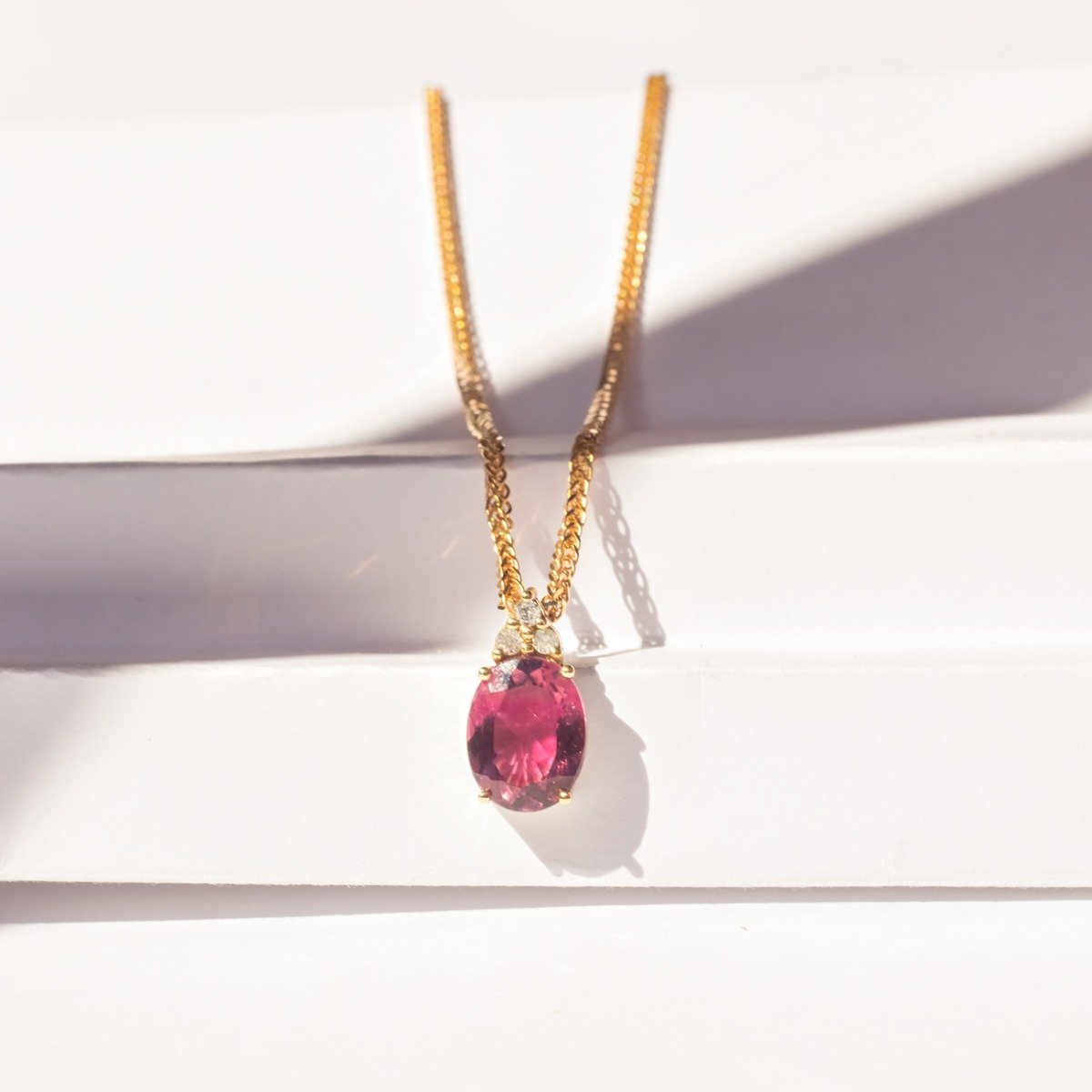 Colar Grumet Turmalina Rosa Extra e Diamantes Ouro 18k