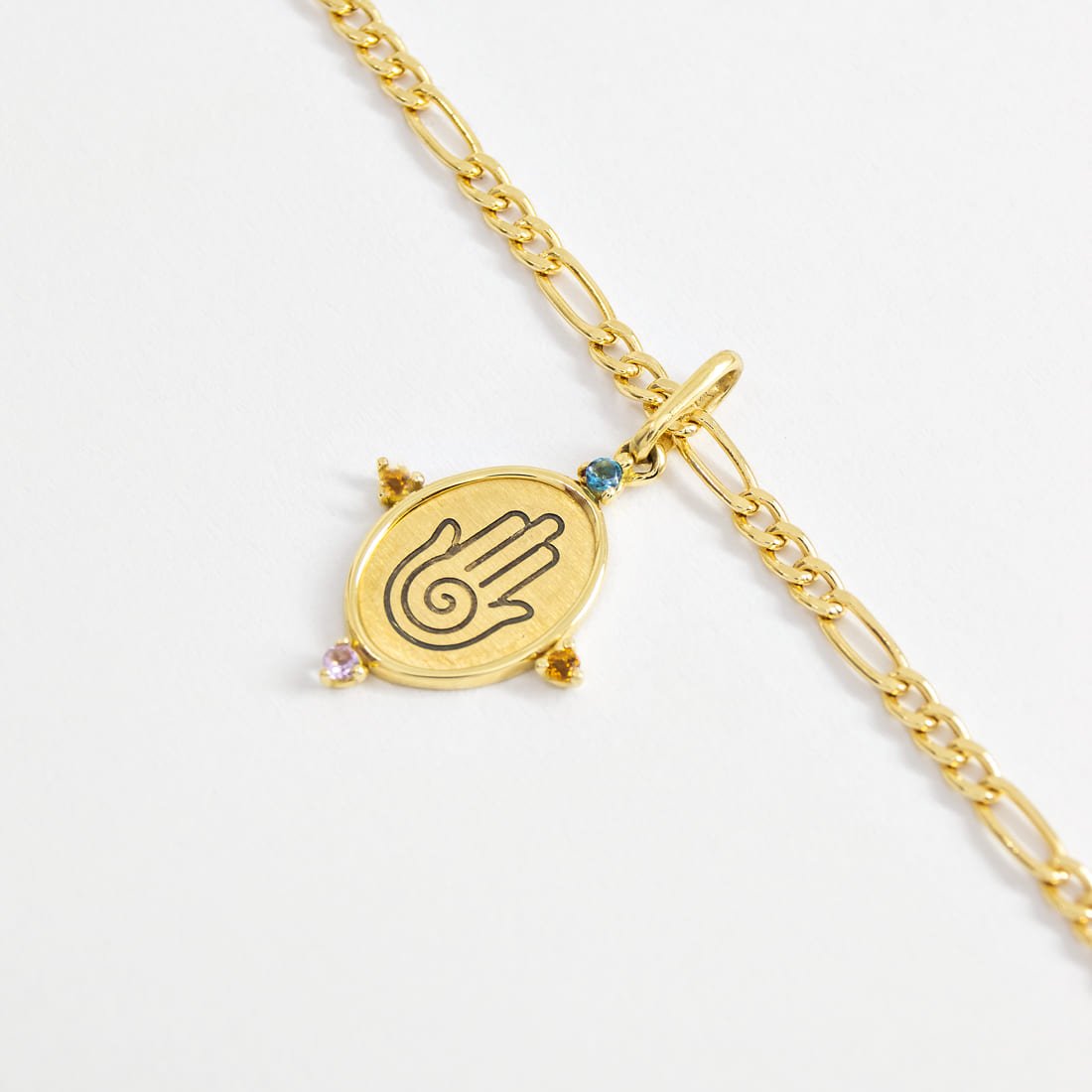 Colar Hamsa Turmalinas Coloridas Corrente Fígaro