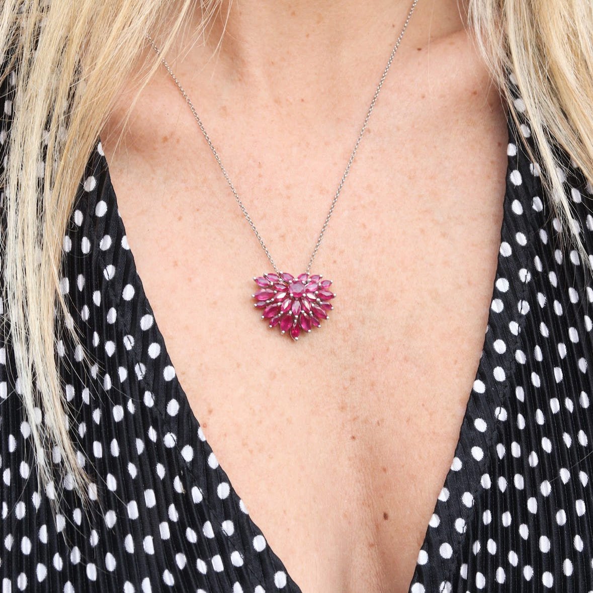 Colar Leque de Rubis Ouro 18k