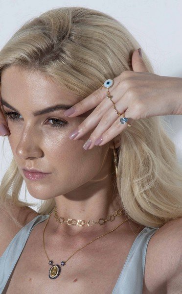 Colar Medalha Nossa Senhora Diamantes e Safiras Azuis