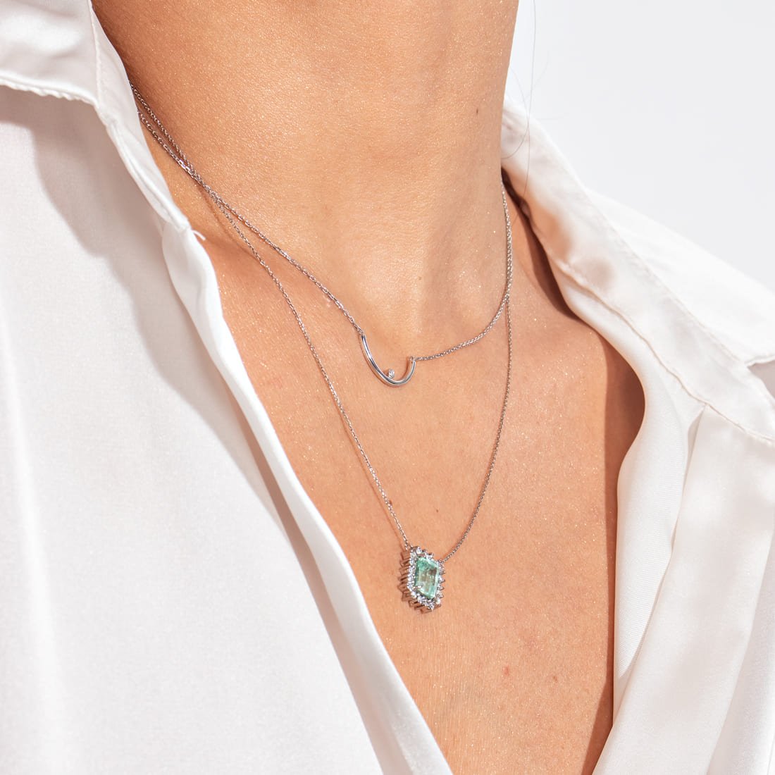 Colar Minimal Style Ouro 18K e Diamante 