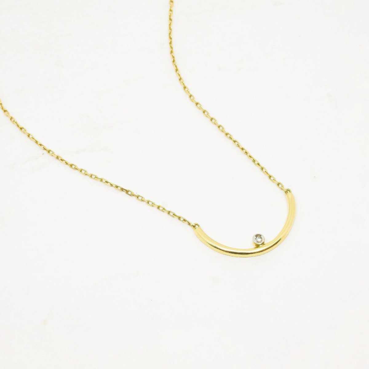Colar Minimal Style Ouro 18K e Diamante 