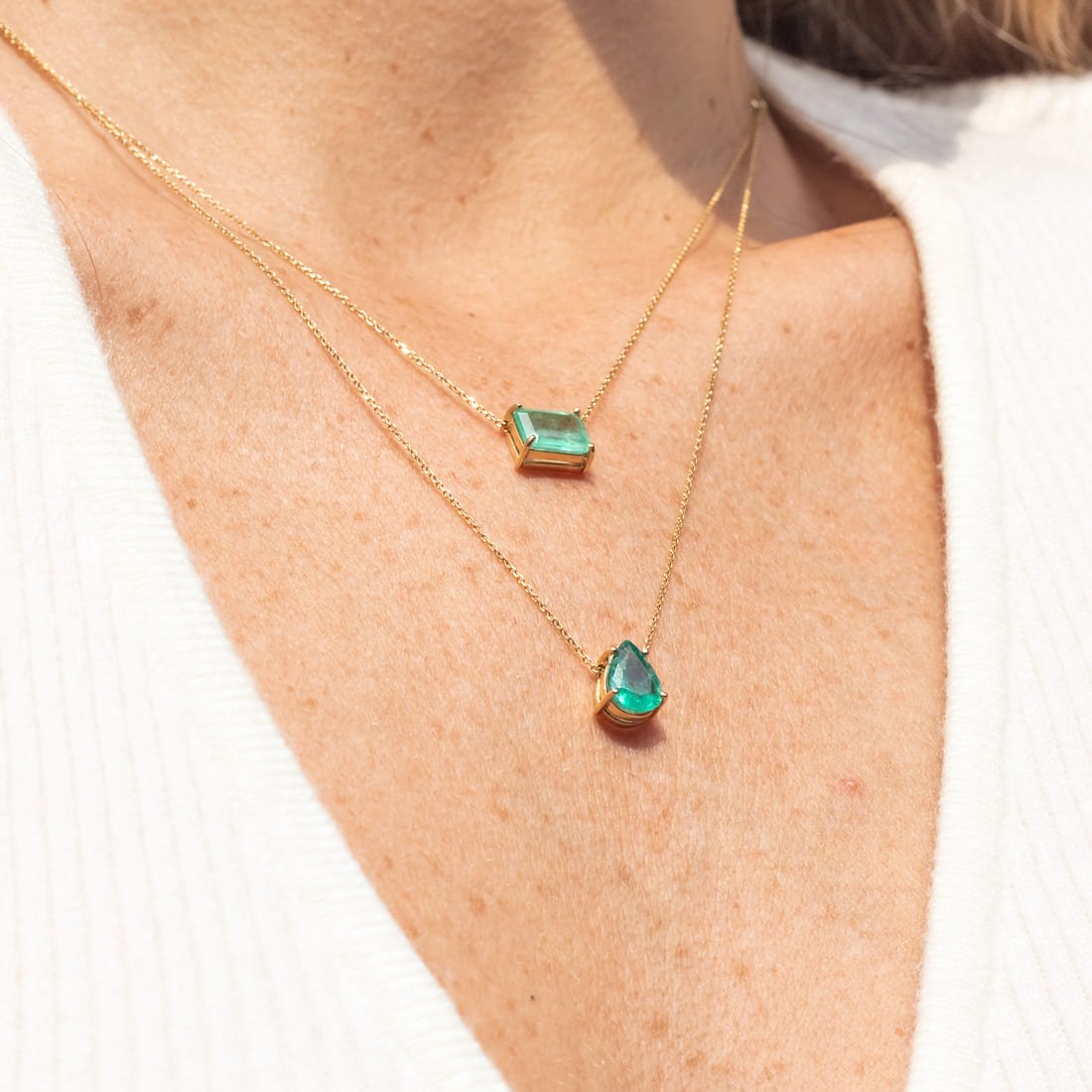 Colar Ouro 18K Gota Esmeralda
