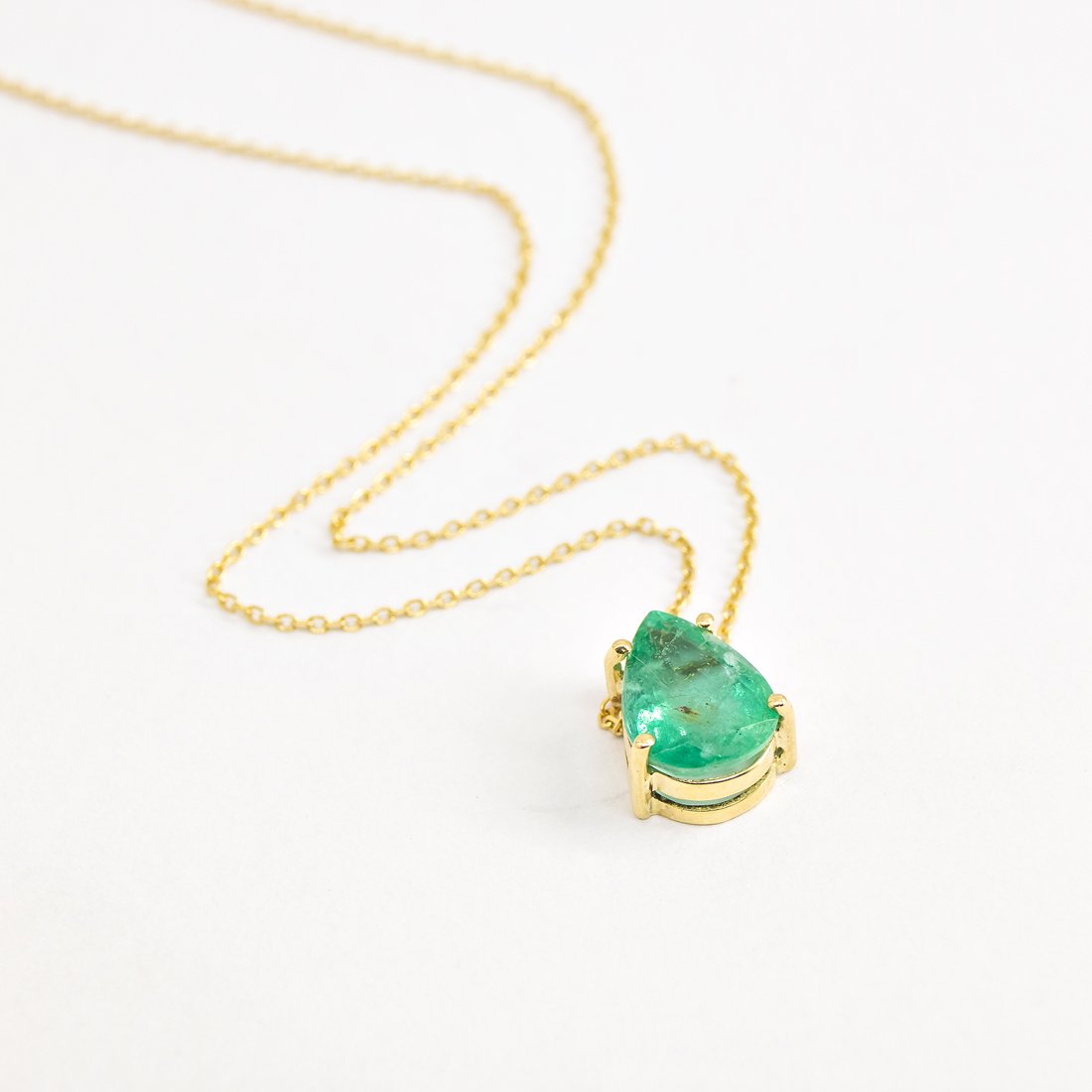 Colar Ouro 18K Gota Esmeralda