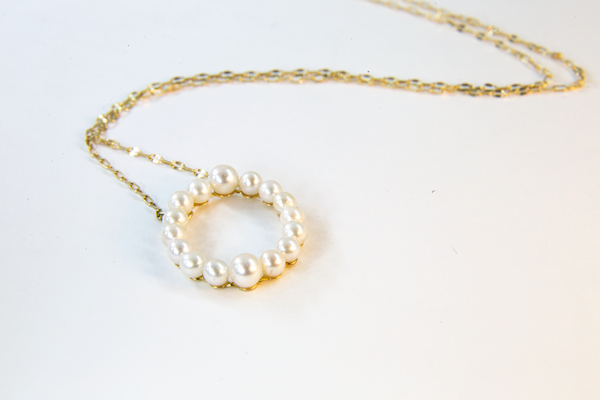 Colar Oval Pérolas
