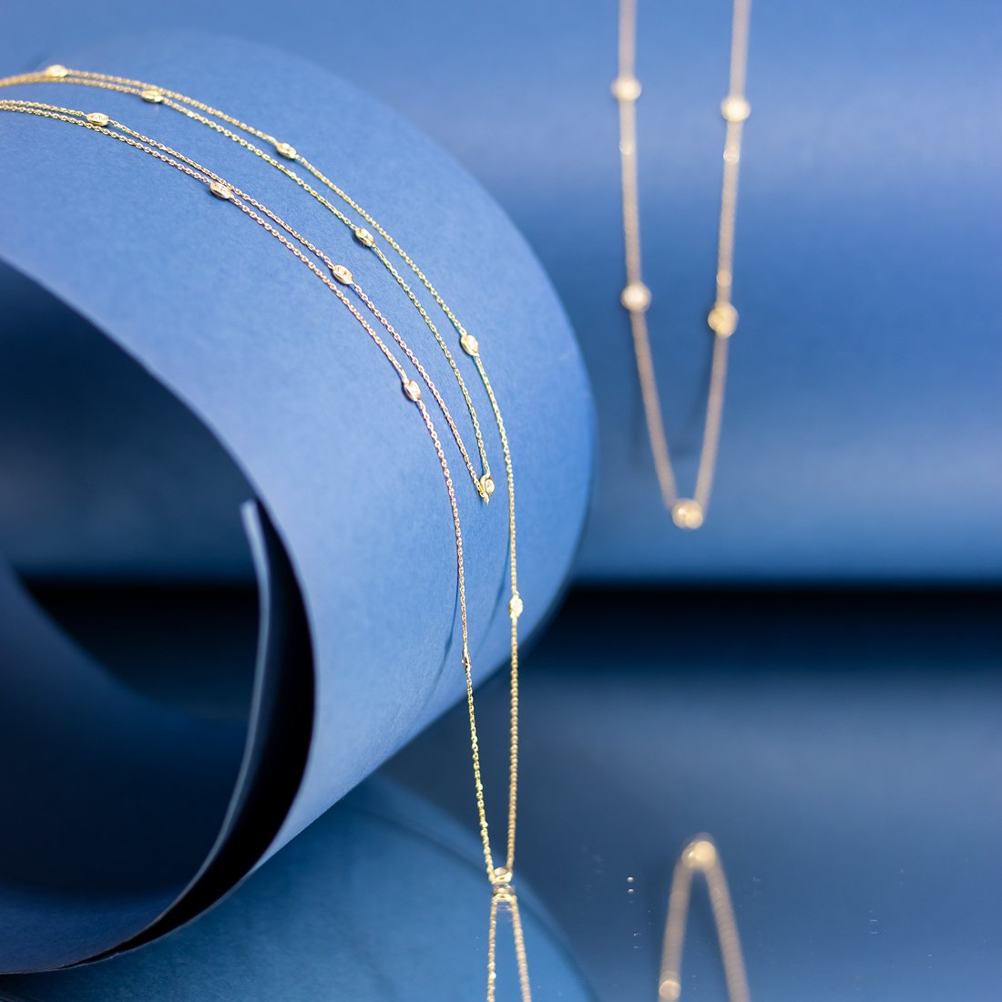 Colar Pastilhas Diamantes Longo