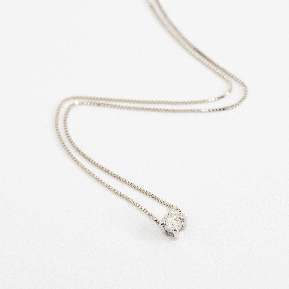 Colar Ponto de Luz Diamante