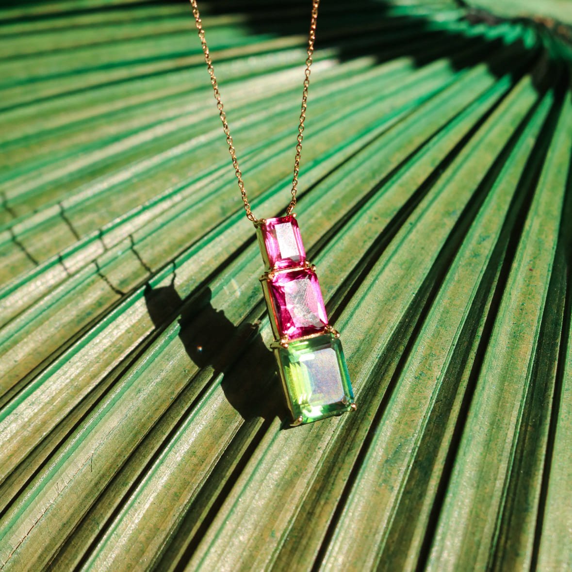 Colar Power Longo Topázio Rosa e Verde