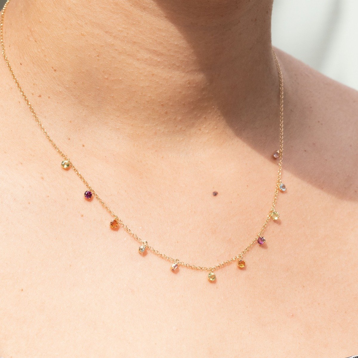 Colar Precious Stones Redondinhas