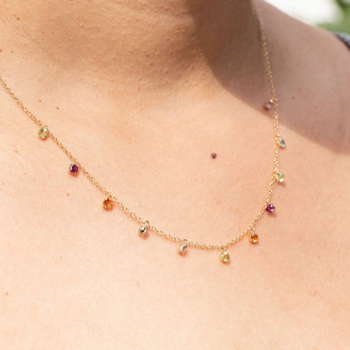 Colar Precious Stones Redondinhas