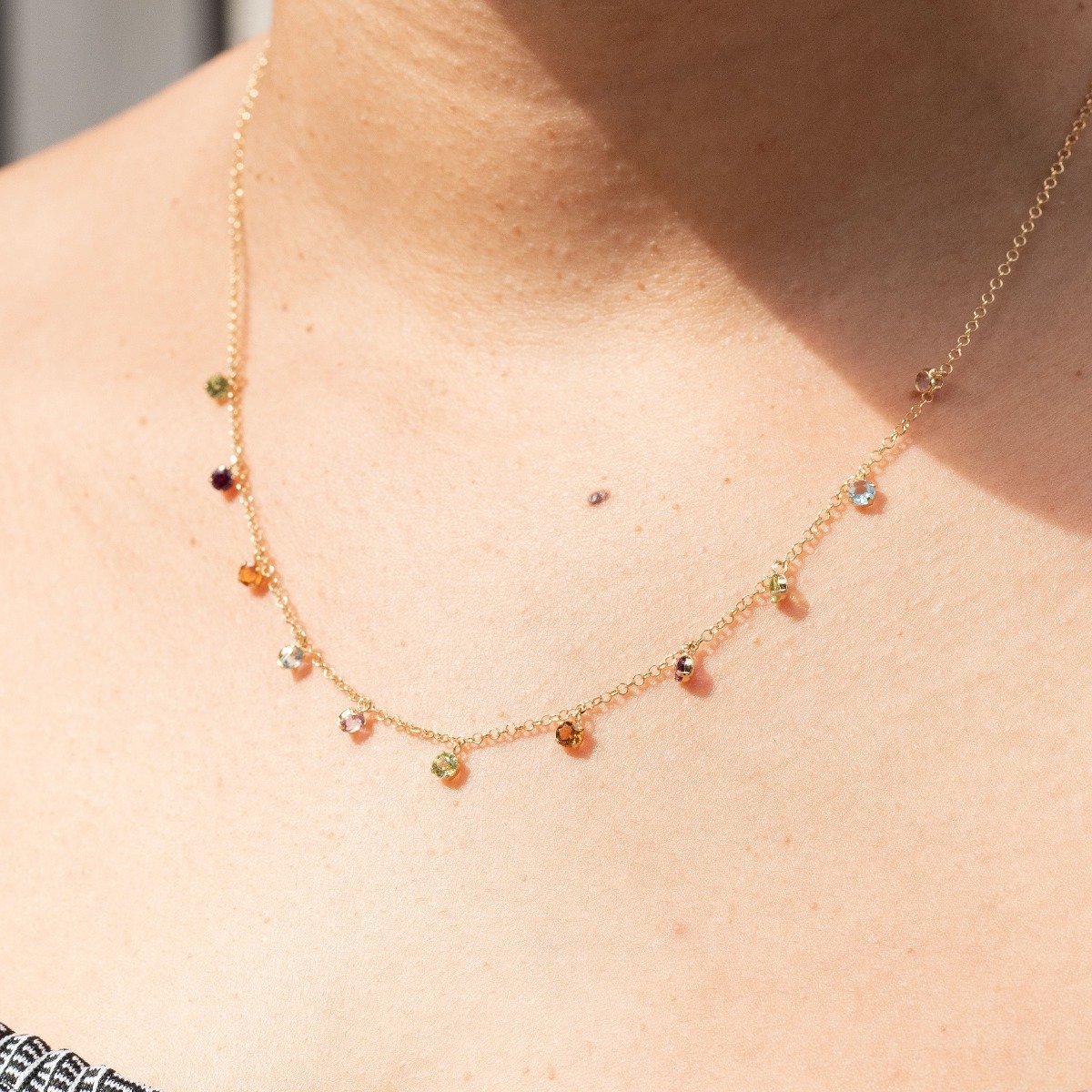 Colar Precious Stones Redondinhas