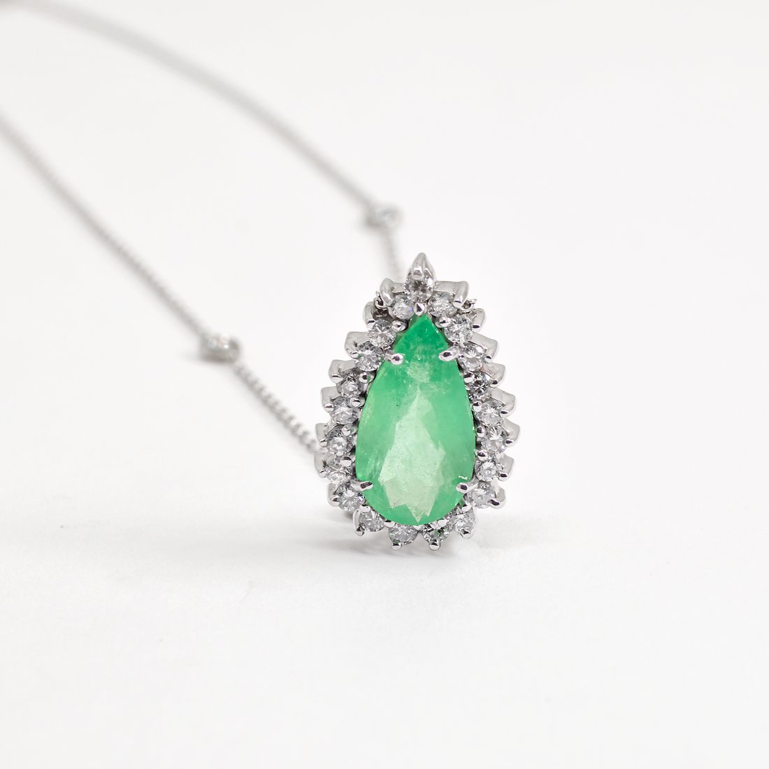 Colar Princess Extra Gota Esmeralda Diamantes 