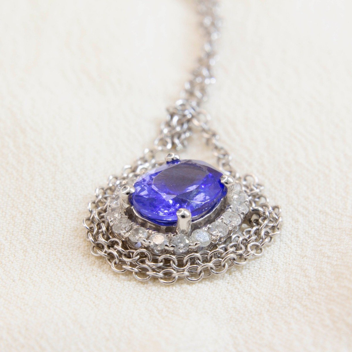 Colar Princess Tanzanita Oval e Diamantes