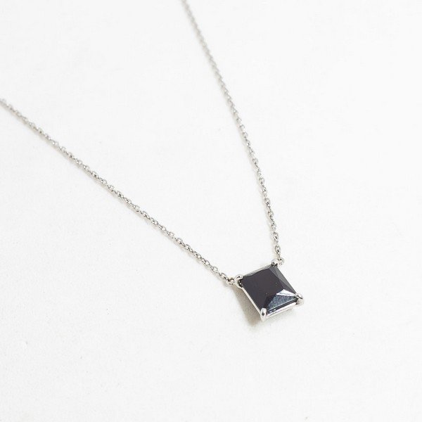 Colar Solitário Ônix Ouro 18K
