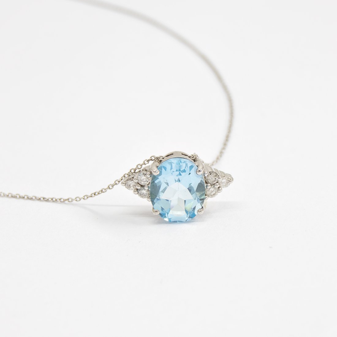 Colar Topázio Sky e Diamantes 